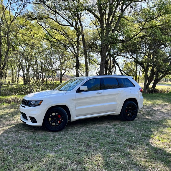 jeepsrtgal2021